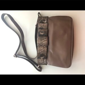 Crossbody bag
